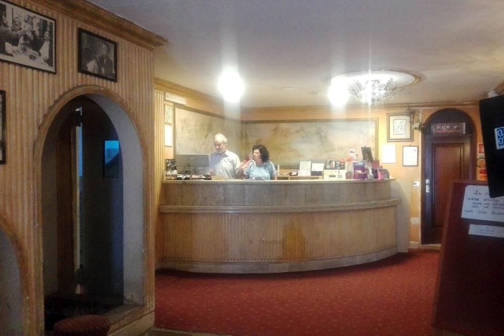 Hotel Cinecitta Рим Экстерьер фото