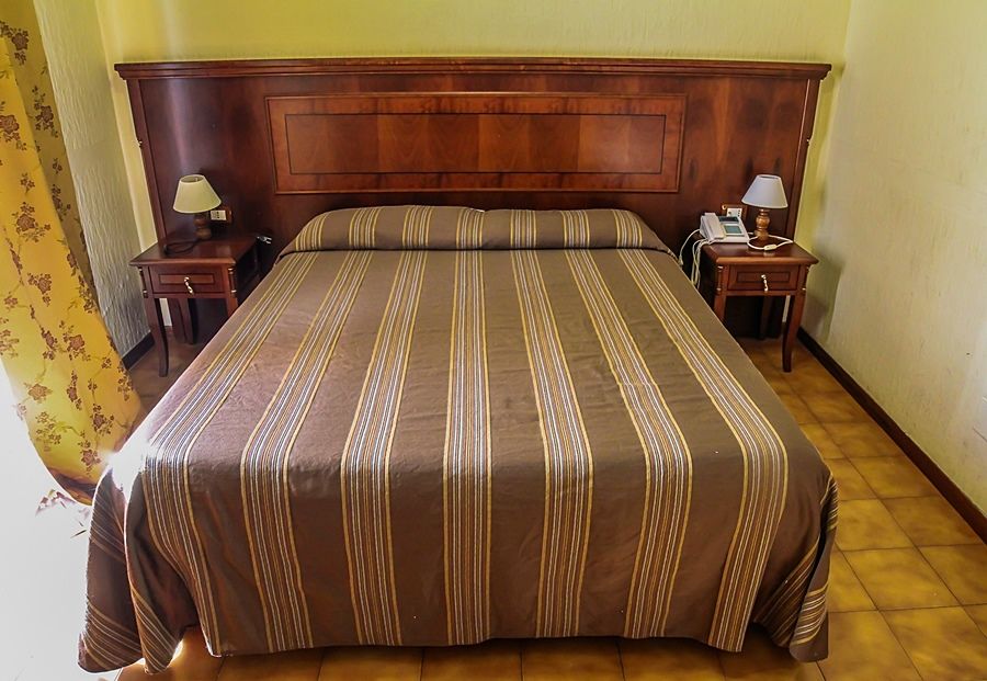 Hotel Cinecitta Рим Экстерьер фото